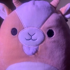 RARE Grant Goat Squishmallow 8”